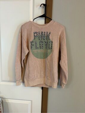 Pink Floyd Women’s Pompeii Amphitheatre Italy 1971 Studded Rock & Roll Crewneck